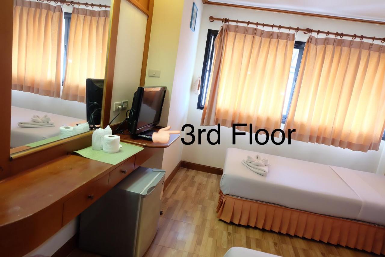 Kaneng Guesthouse HHQ Buitenkant foto